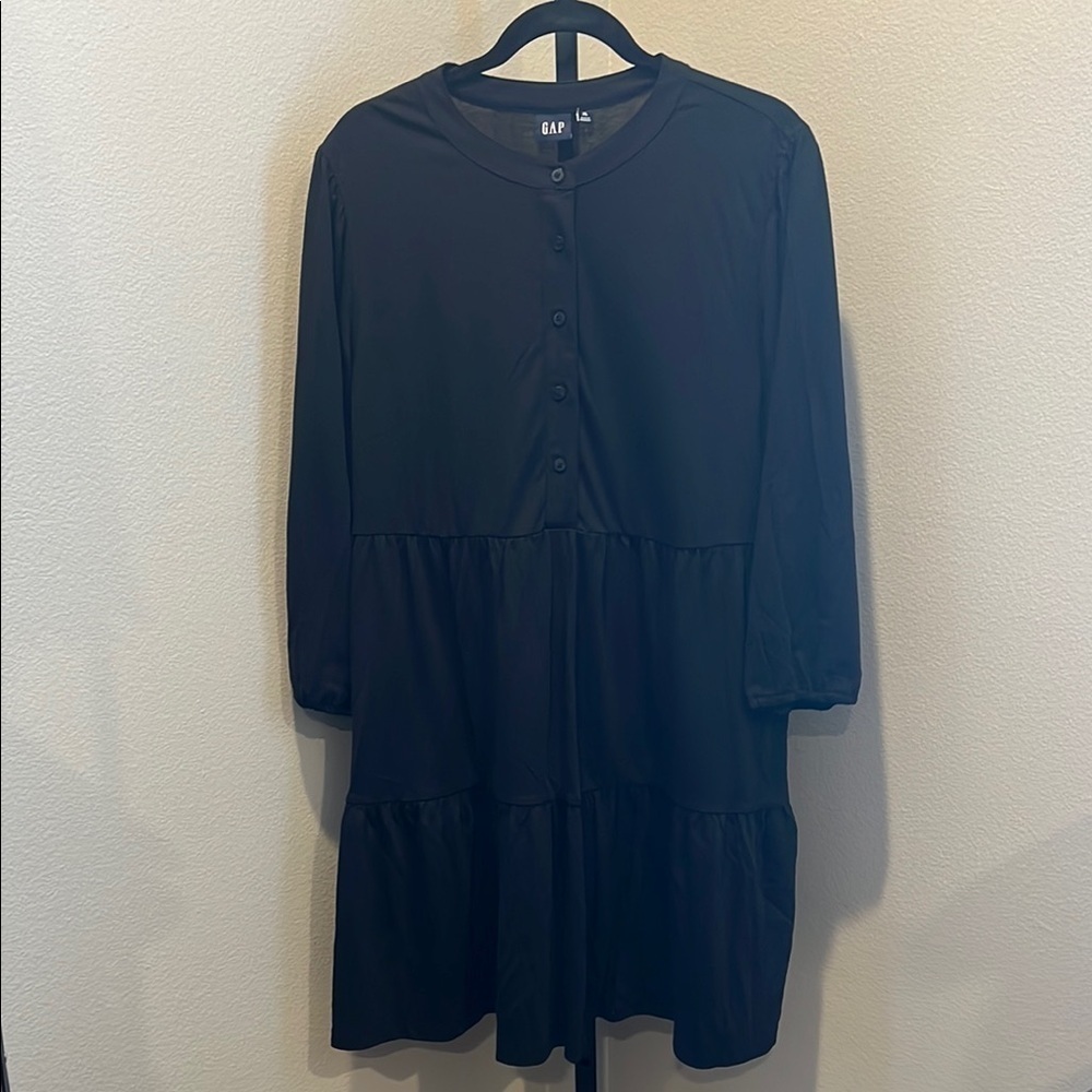 GAP Elegant Black Tiered Dress